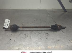 O199536 Gebruikte steekas rechts-voor Toyota Aygo