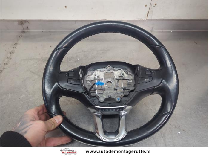 Gebruikte Stuurwiel Peugeot 2008 O199705