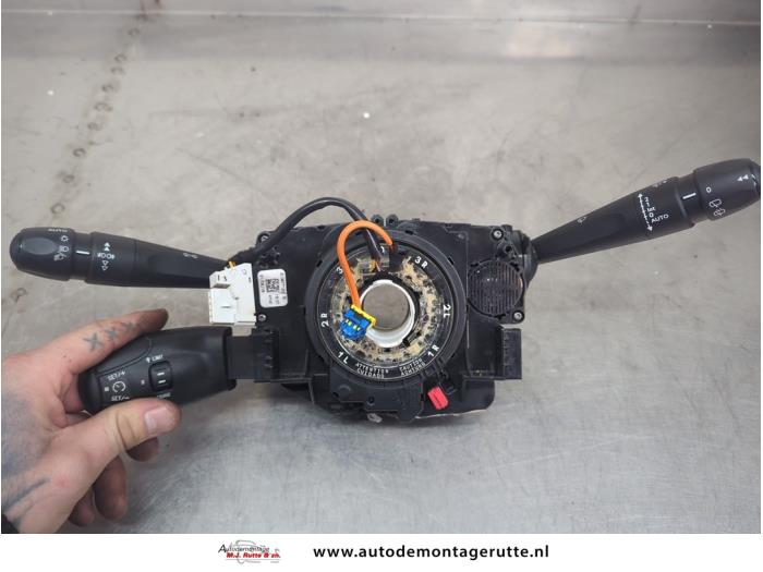 Gebruikte Stuurkolomschakelaar Peugeot 2008 O199707