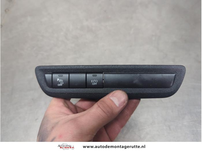 Gebruikte PDC Schakelaar Peugeot 2008 O199709