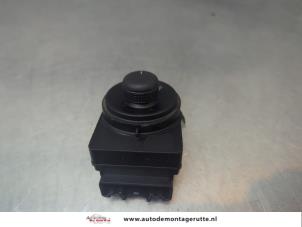 O199815 Gebruikte schakelaar spiegel Opel Astra