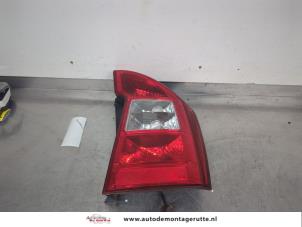 O199873 Gebruikte achterlicht rechts Kia Carens