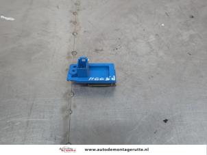 O199892 Gebruikte kachel weerstand Ford Focus