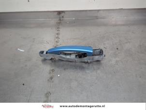 O199906 Gebruikte portiergreep 4deurs links-voor Citroen C4 Picasso