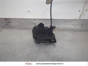 O199930 Gebruikte slotmechaniek portier 4deurs rechts-achter Renault Zoe