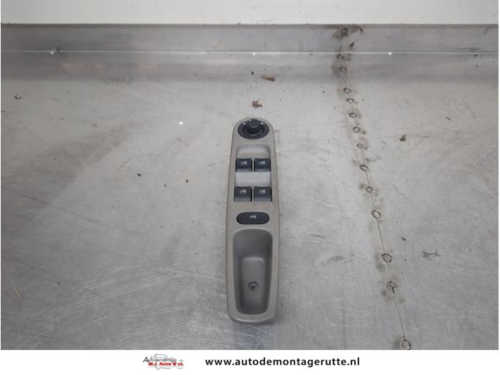 Gebruikte Combischakelaar ramen Renault Zoe O199931