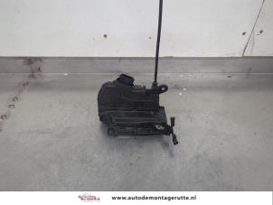 O199939 Gebruikte slotmechaniek portier 4deurs rechts-voor Renault Zoe