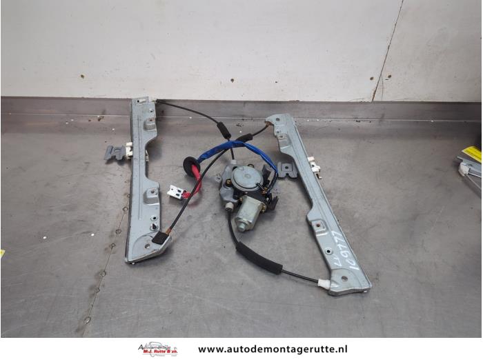 Gebruikte Ruitmechaniek 4Deurs links-voor Nissan Murano O200022