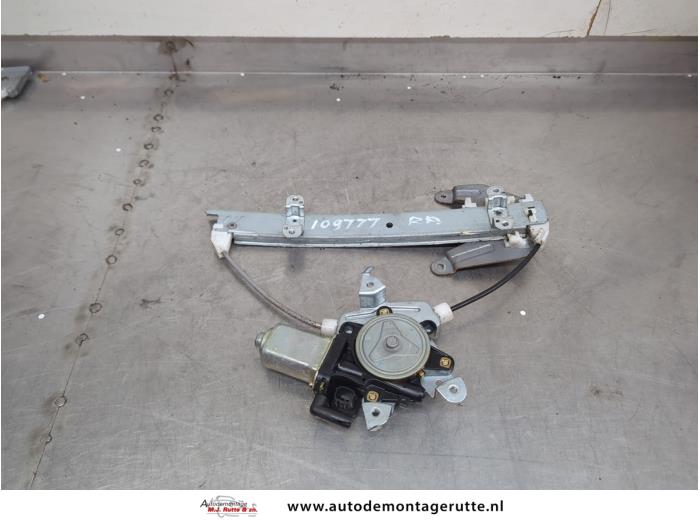 Gebruikte Raammechaniek 4Deurs rechts-achter Nissan Murano O200021