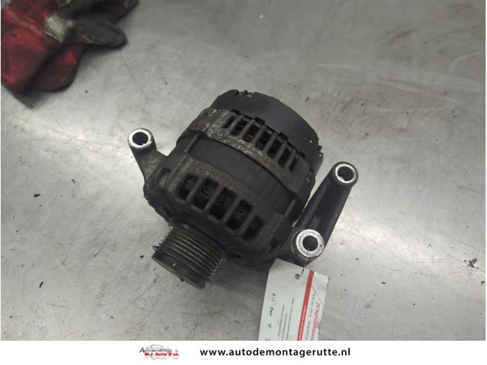 Gebruikte Dynamo Ford Transit Custom 2.2 TDCi 16V Prijs op aanvraag aangeboden door Autodemontage M.J. Rutte B.V.