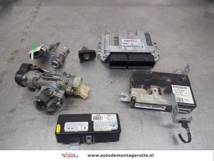 O200082 Gebruikte contactslot + computer Hyundai H300