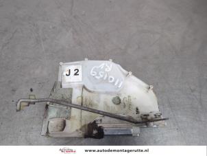 O200097 Gebruikte deurslot mechaniek 4deurs rechts-voor Suzuki Swift