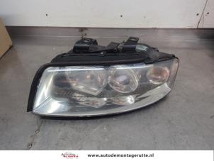 O200109 Gebruikte linker koplamp Audi A4
