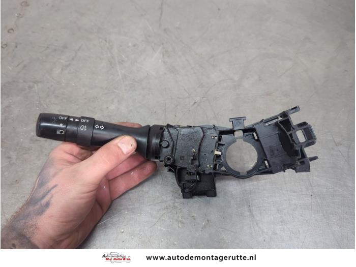Gebruikte Schakelaar Richtingaanwijzer Toyota Aygo O200144