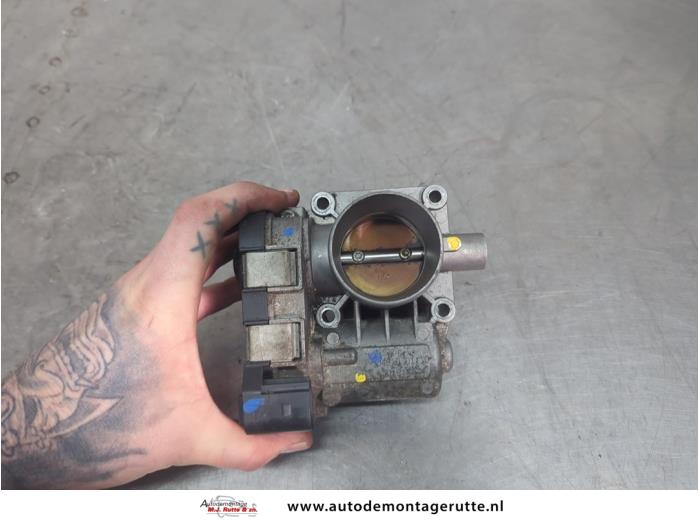 Gebruikte Gasklephuis Ford KA O200152