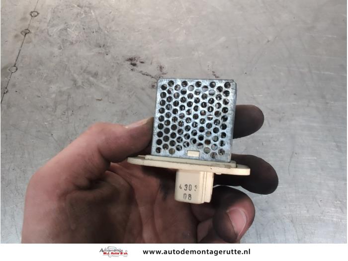 Gebruikte Kachel Weerstand Suzuki Ignis O200171