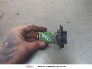 O200193 Gebruikte kachel weerstand Peugeot Bipper