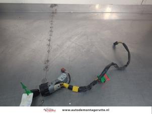 O200221 Gebruikte kontaktslot+sleutel Citroen C2