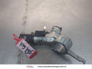 O200220 Gebruikte kontaktslot+sleutel Nissan Micra