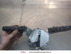 O200218 Gebruikte combischakelaar stuurkolom Nissan Micra