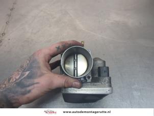 O200229 Gebruikte gasklephuis Renault Modus