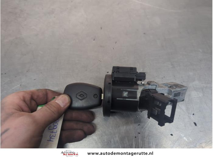 Gebruikte Kontaktslot+Sleutel Renault Twingo O200222