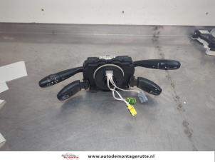 O200269 Gebruikte stuurkolomschakelaar Citroen Xsara Picasso
