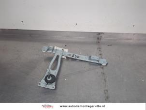 O200281 Gebruikte raammechaniek 4deurs links-achter Citroen C3