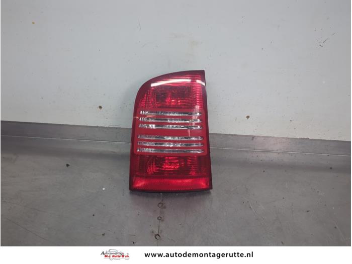 Gebruikte Achterlicht links Skoda Octavia O200284