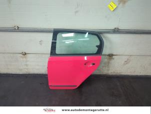 O200318 Gebruikte portier 4deurs links-achter Volkswagen UP