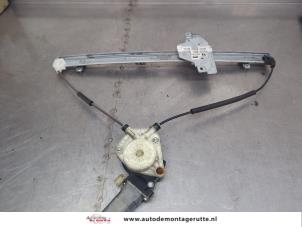 O200382 Gebruikte raammechaniek 2deurs links-voor Hyundai H300