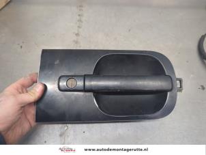 O200383 Gebruikte deurgreep 2deurs links Hyundai H300