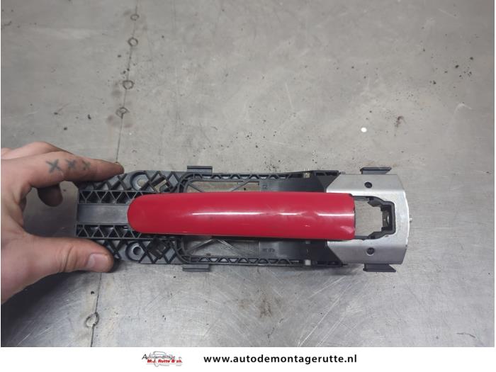 Gebruikte Deurgreep 4Deurs links-voor Volkswagen UP O200411