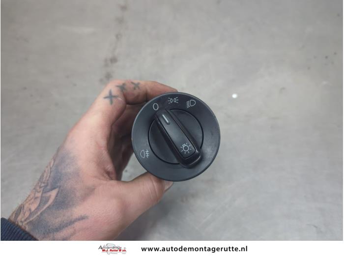 Gebruikte Schakelaar Licht Volkswagen UP O200418