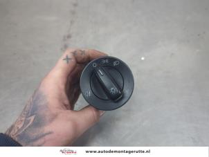 O200418 Gebruikte licht schakelaar Volkswagen UP