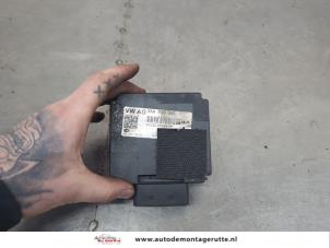 O200420 Gebruikte spanning stabilisator Volkswagen UP