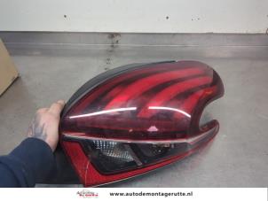 O200433 Gebruikte achterlicht rechts Peugeot 208