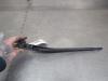 Gebruikte Ruitenwisserarm achter Peugeot 208 O200440