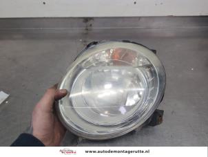 O200486 Gebruikte koplamp links Fiat 500