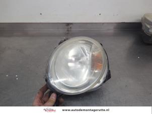 O200487 Gebruikte rechter koplamp Fiat 500