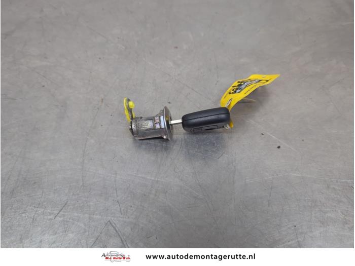 Gebruikte Portierslot Cilinder links Citroen C1 O200570