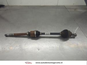 O200578 Gebruikte cardanas rechts-voor (vwa) Peugeot 2008