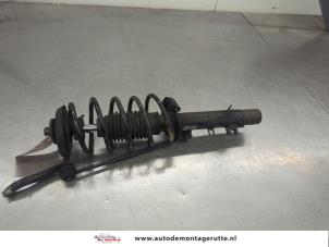 O200581 Gebruikte schokdemperpoot rechts-voor Citroen C3