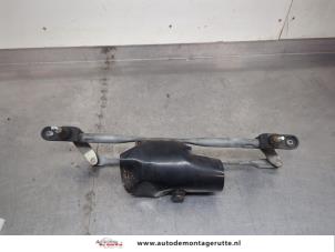 O200611 Gebruikte ruitenwis mechaniek Fiat Panda