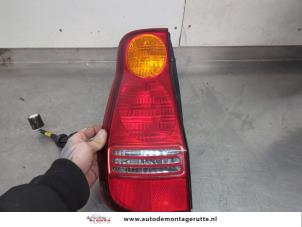 O200615 Gebruikte achterlicht links Hyundai Matrix