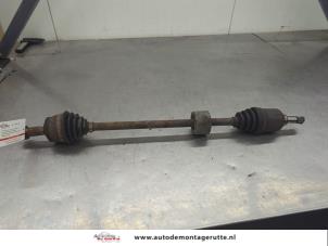 O200743 Gebruikte homokineetas rechts-voor Fiat 500