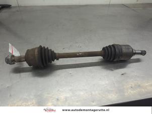 O200744 Gebruikte aandrijfas links-voor Fiat 500