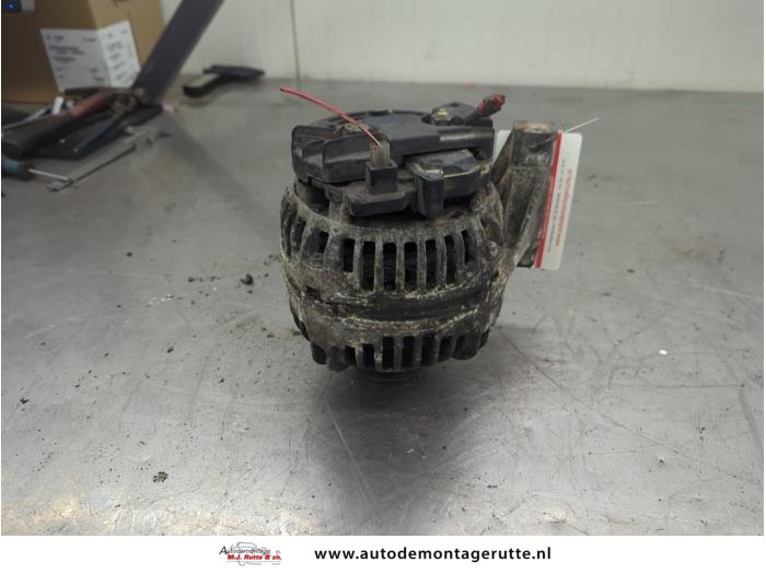 Gebruikte Alternator Volkswagen Polo O200774