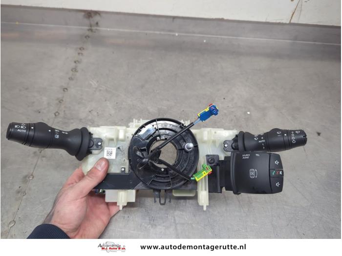 Gebruikte Stuurkolomschakelaar Renault Megane O200818