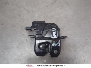 O200839 Gebruikte achterklep slotmechaniek Renault Megane